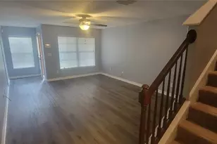 10951 Brickside Ct, Riverview, FL 33579 - Photo 7