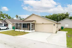 4770 Silver Cir, Zephyrhills, FL 33541 - Photo 29