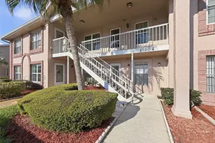 4833 Myrtle Oak Dr, New Port Richey, FL 34653 - Photo 1