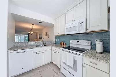 4833 Myrtle Oak Drive #12, New Port Richey, FL 34653 - Photo 11