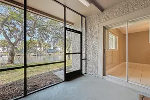 6301 Newtown Cir, Tampa, FL 33615 - Photo 25