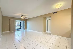 6301 Newtown Cir, Tampa, FL 33615 - Photo 11