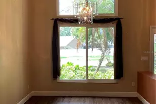 4605 Oak River Cir, Valrico, FL 33596 - Photo 11
