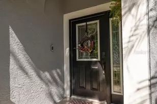 4605 Oak River Cir, Valrico, FL 33596 - Photo 5