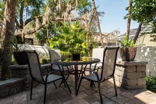 4605 Oak River Cir, Valrico, FL 33596 - Photo 35