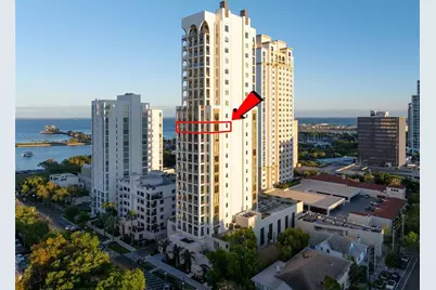126 4th Avenue NE #1401, Saint Petersburg, FL 33701 - Photo 1