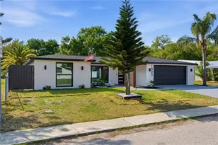 1955 Dartmouth Dr, Holiday, FL 34691 - Photo 1