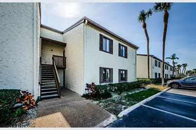 722 116th Ave N #2002, Saint Petersburg, FL 33716 - Photo 1
