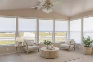 36946 Tara Ave, Zephyrhills, FL 33542 - Photo 5