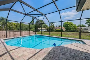 589 Allens Ridge Dr E, Palm Harbor, FL 34683 - Photo 23