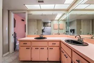 589 Allens Ridge Dr E, Palm Harbor, FL 34683 - Photo 37