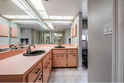 589 Allens Ridge Drive E, Palm Harbor, FL 34683 - Photo 33