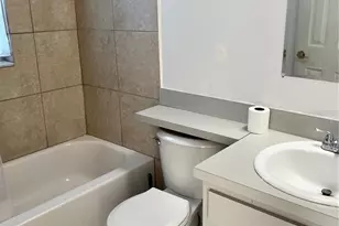 8301 Clermont St, Tampa, FL 33637 - Photo 17