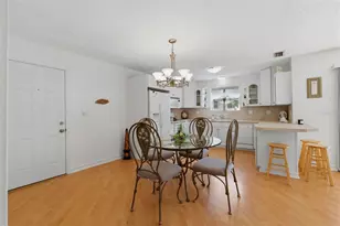 3810 37th St S, Saint Petersburg, FL 33711 - Photo 17