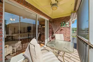 3810 37th St S, Saint Petersburg, FL 33711 - Photo 19