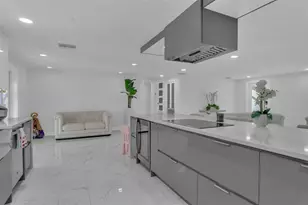 15810 Sea Oats Pl, Tampa, FL 33624 - Photo 23