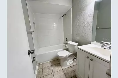 5008 Parkhill Place, Tampa, FL 33624 - Photo 13