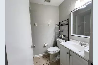 5008 Parkhill Place, Tampa, FL 33624 - Photo 7