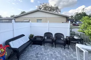 10804 N Myrtle St, Tampa, FL 33617 - Photo 17