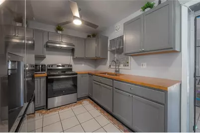 714 Belt Court, Tampa, FL 33612 - Photo 7