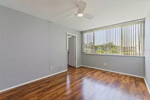 4895 Bay St NE, Saint Petersburg, FL 33703 - Photo 15