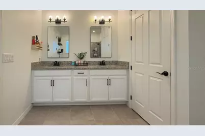 11924 Bahia Valley Drive, Riverview, FL 33579 - Photo 43