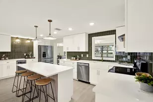 645 Pine Forest Dr, Brandon, FL 33511 - Photo 5