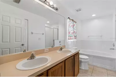 7643 Weehawken Drive, Zephyrhills, FL 33540 - Photo 39