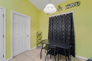 10864 Cory Lake Dr, Tampa, FL 33647 - Photo 9