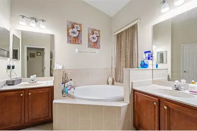 10864 Cory Lake Drive, Tampa, FL 33647 - Photo 17