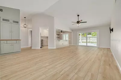 2162 Cypress Point Drive N, Clearwater, FL 33763 - Photo 5