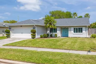 2162 Cypress Point Dr N, Clearwater, FL 33763 - Photo 37