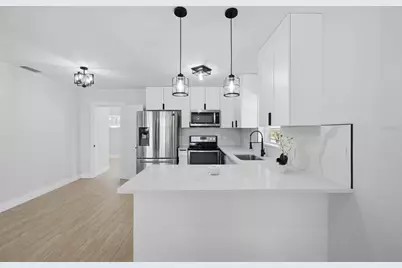 6052 Central Avenue, New Port Richey, FL 34653 - Photo 7