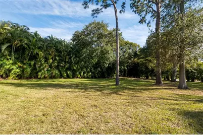 1647 Hobbit Road, Dunedin, FL 34698 - Photo 3
