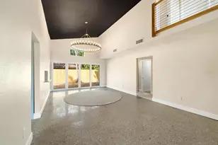 419 64th Ave S, Saint Petersburg, FL 33705 - Photo 19