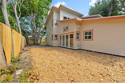 419 64th Avenue S, Saint Petersburg, FL 33705 - Photo 5