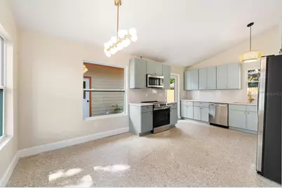 419 64th Avenue S, Saint Petersburg, FL 33705 - Photo 15