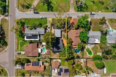 419 64th Avenue S, Saint Petersburg, FL 33705 - Photo 27