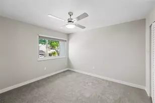 1640 Cape Hope Ave NE, Saint Petersburg, FL 33702 - Photo 17