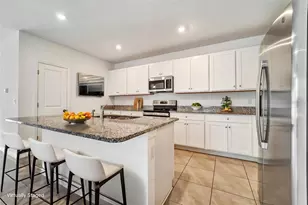 6963 Shelby Lynn Way, Zephyrhills, FL 33542 - Photo 3