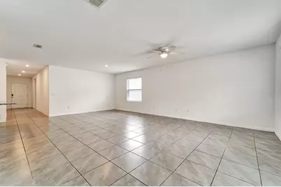 6963 Shelby Lynn Way, Zephyrhills, FL 33542 - Photo 7