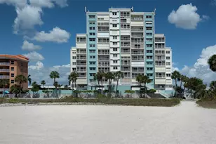 11000 Gulf Blvd, Treasure Island, FL 33706 - Photo 35