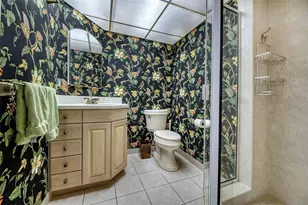 11000 Gulf Blvd, Treasure Island, FL 33706 - Photo 29