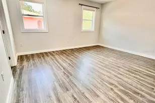 1954 Freedom Dr, Clearwater, FL 33755 - Photo 23