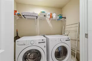 2407 W North B St, Tampa, FL 33609 - Photo 43