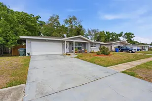 1130 8th Ave NE, Largo, FL 33770 - Photo 3