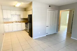 2205 Irene St, Lutz, FL 33549 - Photo 7