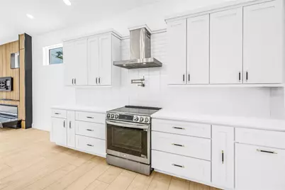 4907 15th Avenue N, Saint Petersburg, FL 33710 - Photo 25