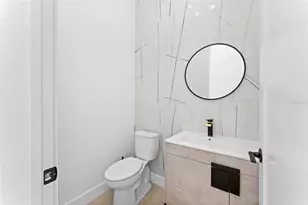 4907 15th Ave N, Saint Petersburg, FL 33710 - Photo 37