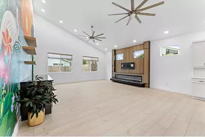 4907 15th Avenue N, Saint Petersburg, FL 33710 - Photo 17